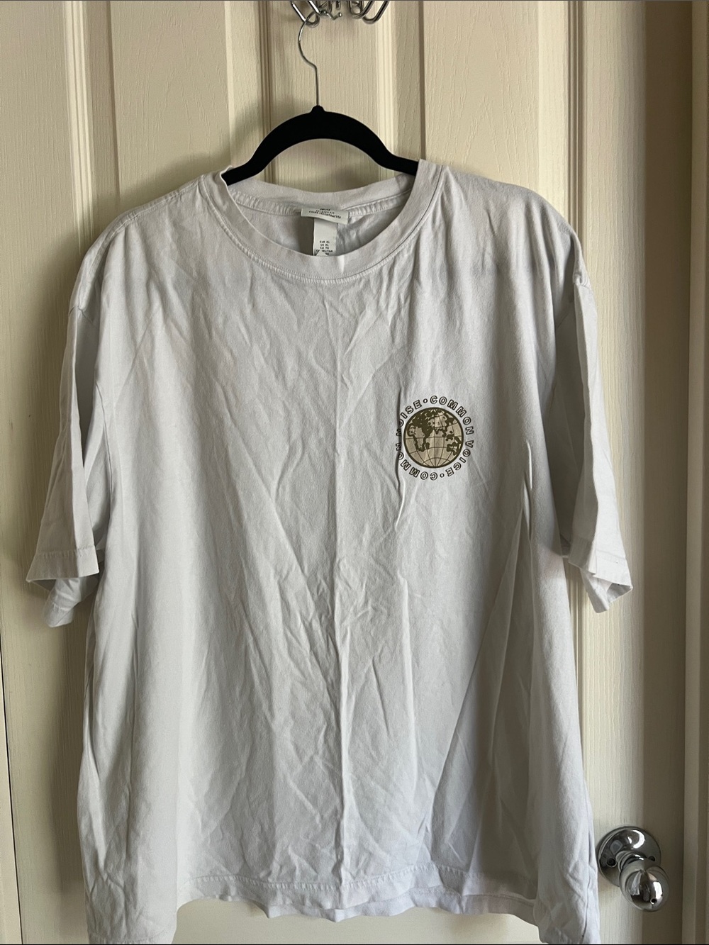 H&M Relaxed Fit White Crew Neck Tee